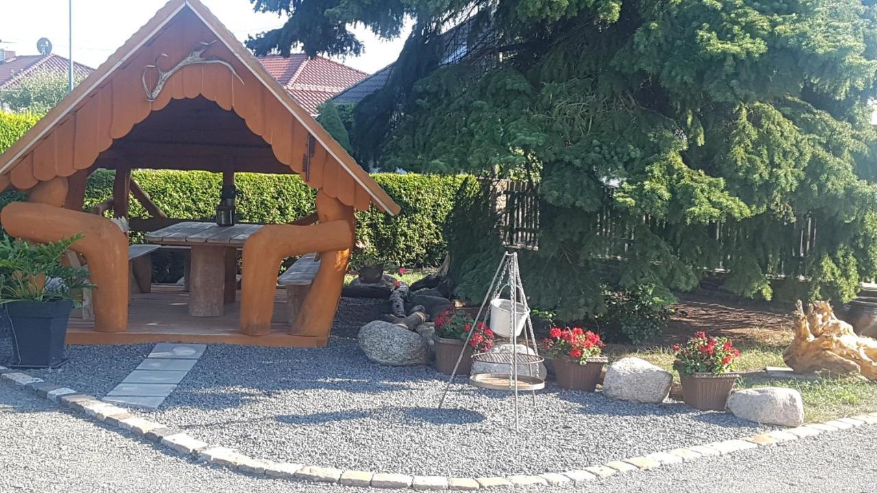 Ferienwohnung - Chayenne Apartment Mit 2 Schlafzimmern Klinga Εξωτερικό φωτογραφία